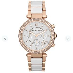 Michael Kors Women's Watch in Rose Gold and White. - Style MK5774